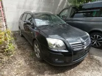 Gebraucht Toyota Avensis Executive 177 PS (130 kW) 2008 Black mica / ink (metallic) Kombi