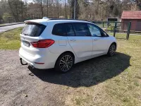 Gebraucht BMW 218 Gran Tourer Advantage 150 PS (110 kW) 2019 Weiß Van / Kleinbus
