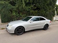 Gebraucht Mercedes CLK200 163 PS (119 kW) 2004 Silber Coupé