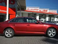 Gebraucht Audi A4 Comfort 190 PS (139 kW) 2019 Rot Limousine