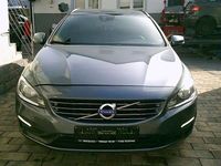 Gebraucht Volvo V60 Kinetic 120 PS (88 kW) 2017 Grau Kombi