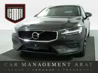 Gebraucht Volvo V60 Momentum 190 PS (139 kW) 2019 Pine grey (metallic) Kombi