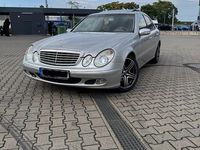 Gebraucht Mercedes E320 204 PS (150 kW) 2004 Silber Limousine