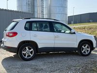 Gebraucht VW Tiguan 140 PS (102 kW) 2009 Weiß SUV