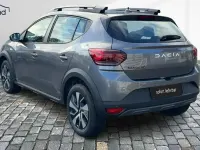 Nouvelle Dacia Sandero Expression 91 ch (66 kW) 2025 Gris SUV