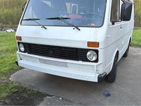 Second-hand VW LT 75 CP (55 kW) 1978 Alb Berlinǎ