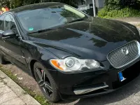 Używany Jaguar XF 211 KM (155 kW) 2011 Czarny Sedan/Limuzyna