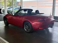 Gebraucht Mazda MX5 Sports-Line 131 PS (96 kW) 2017 Rot Cabrio