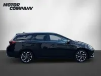 Gebraucht Toyota Auris Basis 116 PS (85 kW) 2017 Mysticschwarz mica