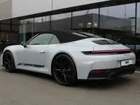 Gebraucht Porsche 992 394 PS (289 kW) 2026 Eisgraumetallic (metallic)