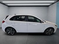 Gebraucht Hyundai i30 101 PS (74 kW) 2024 Weiß Kleinwagen