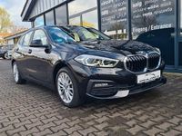Gebraucht BMW 120 Advantage 190 PS (139 kW) 2023 Black sapphire metallic Kleinwagen