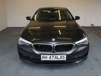 Gebraucht BMW 520 Sport Line 190 PS (139 kW) 2017 Grau Limousine