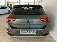 Gebraucht VW T-Roc Move 110 PS (80 kW) 2023 Indiumgrau (metallic) SUV