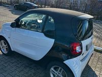 Gebraucht Smart ForTwo Coupé 60 kW (82 PS) 2022 Weiß Coupé
