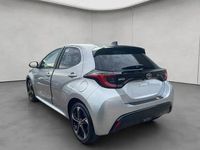 Neu Toyota Yaris Hybrid Style 131 PS (96 kW) 2025 Silber Limousine