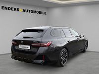 Gebraucht BMW 520 M Sport 197 PS (144 kW) 2025 Grau Kombi