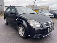 Gebraucht Kia Rio 97 PS (71 kW) 2011 Schwarz Limousine