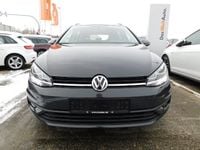 Gebraucht VW Golf VII Trendline 110 PS (80 kW) 2017 Grau Kombi