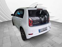 Gebraucht VW e-up! Style 61 kW (83 PS) 2021 Weiß (pure white deep black perleffekt) Kleinwagen