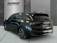 Gebraucht Opel Astra 131 PS (96 kW) 2024 Lackierung schwarz perla nera/ Kombi