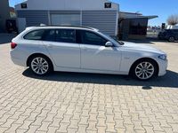 Gebraucht BMW 520 Luxury Line 190 PS (139 kW) 2016 Weiß Kombi