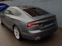 Gebraucht Audi A5 Sport 190 PS (139 kW) 2019 Grau Limousine