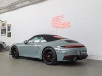 Gebraucht Porsche 911 Carrera Cabriolet 541 PS (397 kW) 2025 Shadegreenmetallic Cabrio