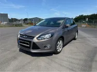 Gebraucht Ford Focus Titanium 125 PS (91 kW) 2012 Grau Kleinwagen
