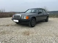 Gebraucht Mercedes 190 122 PS (89 kW) 1986 Grau Limousine