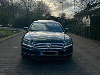 Second-hand VW Phaeton 239 CP (175 kW) 2013 Negru Berlinǎ