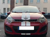 Gebraucht Kia Rio 86 PS (63 kW) 2013 Rot Limousine