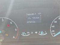 Gebraucht Ford Transit 131 PS (96 kW) 2022 Weiß Van / Kleinbus