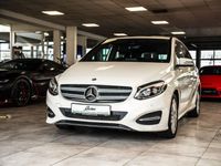 gebraucht Mercedes B180 7G-DCT Urban*Nav.*LED*PDC*SHzg.*Temp*