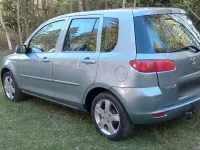 Usata Mazda 2 80 CV (58 kW) 2004 Blu Utilitaria