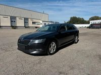 Gebraucht Skoda Superb 150 PS (110 kW) 2018 Schwarz Kombi