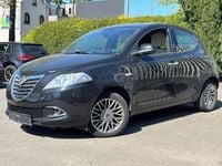 Second-hand Lancia Ypsilon 69 CP (50 kW) 2012 Negru Hatchback