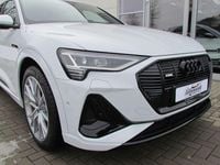 Gebraucht Audi e-tron S-Line 300 kW (408 PS) 2023 Weiß SUV