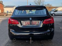 Gebraucht BMW 218 Active Tourer 150 PS (110 kW) 2015 Schwarz 2 Van / Kleinbus