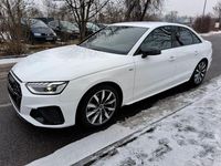 Gebraucht Audi A4 Competition 150 PS (110 kW) 2022 Weiß Limousine