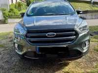 Gebraucht Ford Kuga ST-Line 150 PS (110 kW) 2018 Grau SUV