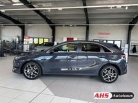 Neu Kia Ceed 140 PS (102 kW) 2025 Schwarz Kleinwagen