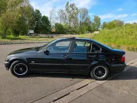 Gebraucht BMW 318 118 PS (86 kW) 1998 Schwarz Limousine