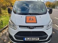 Second-hand Ford Transit Custom 101 CP (74 kW) 2016 Alb Monovolum