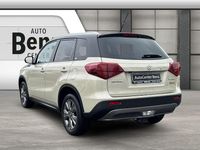 Gebraucht Suzuki Vitara 129 PS (94 kW) 2021 Sahara sand SUV