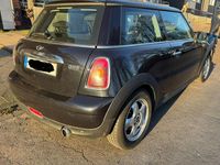 Gebraucht Mini ONE 95 PS (69 kW) 2008 Schwarz Kleinwagen