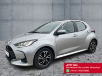 gebraucht Toyota Yaris Hybrid 1.5 Hybrid TEAM D LED+ACC+SHZ+RFK+MFL+16"