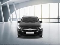 Gebraucht Mercedes B200 163 PS (119 kW) 2024 Metalliclack kosmosschwarz Van / Kleinbus