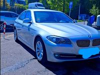 Second-hand BMW 520 184 CP (135 kW) 2012 Argintiu Berlinǎ