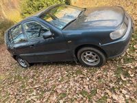 Gebraucht VW Polo 60 PS (44 kW) 1999 Schwarz Kleinwagen